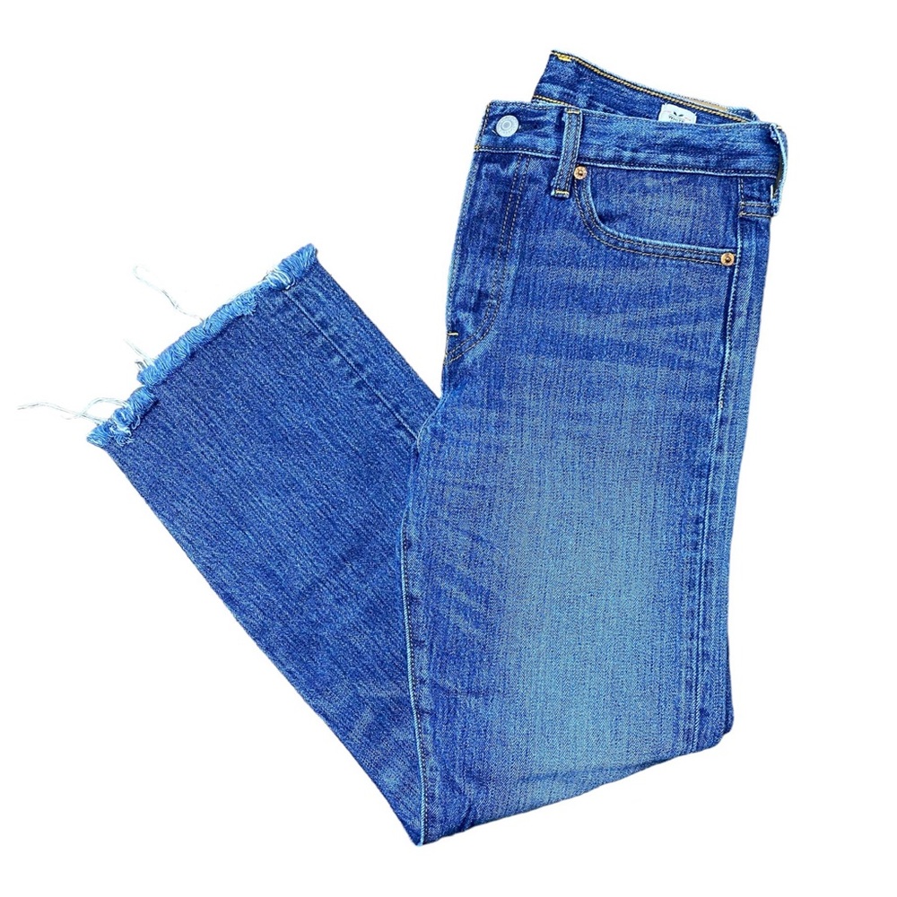 Levi’s White Oak Denim Blue Jeans
